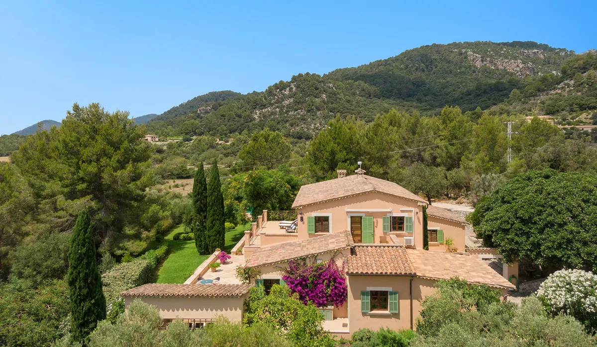 Spektakuläre-Finca-mit-unverbaubarem-Blick-in-Pollensa-Mallorca
