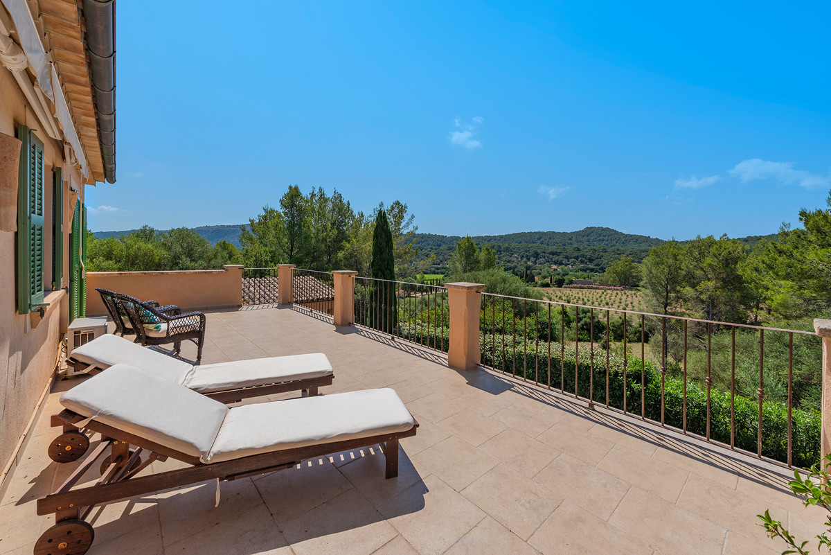 Spektakuläre-Finca-mit-unverbaubarem-Blick-in-Pollensa-Mallorca