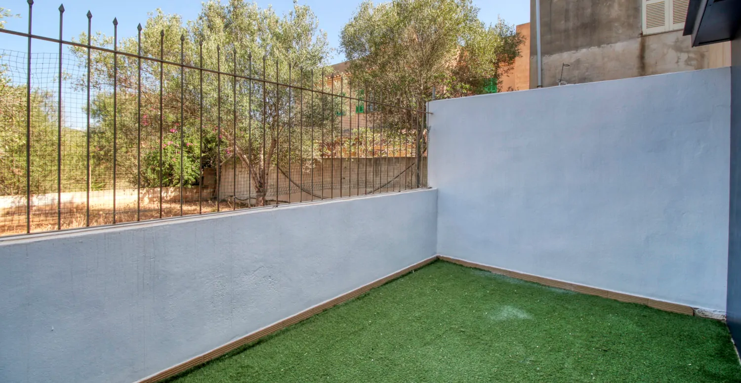 Zu-verkaufen-fantastisches-renoviertes-Haus-in-zweiter-Meereslinie-in-Cala-Morlanda-Mallorca