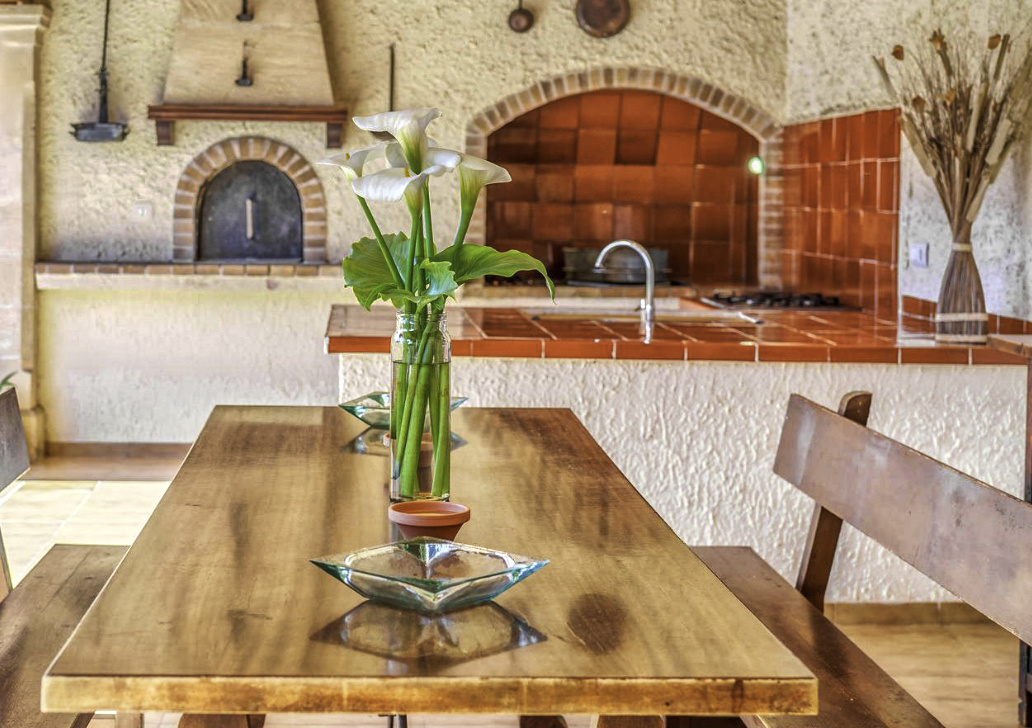 Zu verkaufen Finca mit zwei Villen, Ferienlizenz und Pools mit Jacuzzi in der Nähe von Puerto de Pollensa