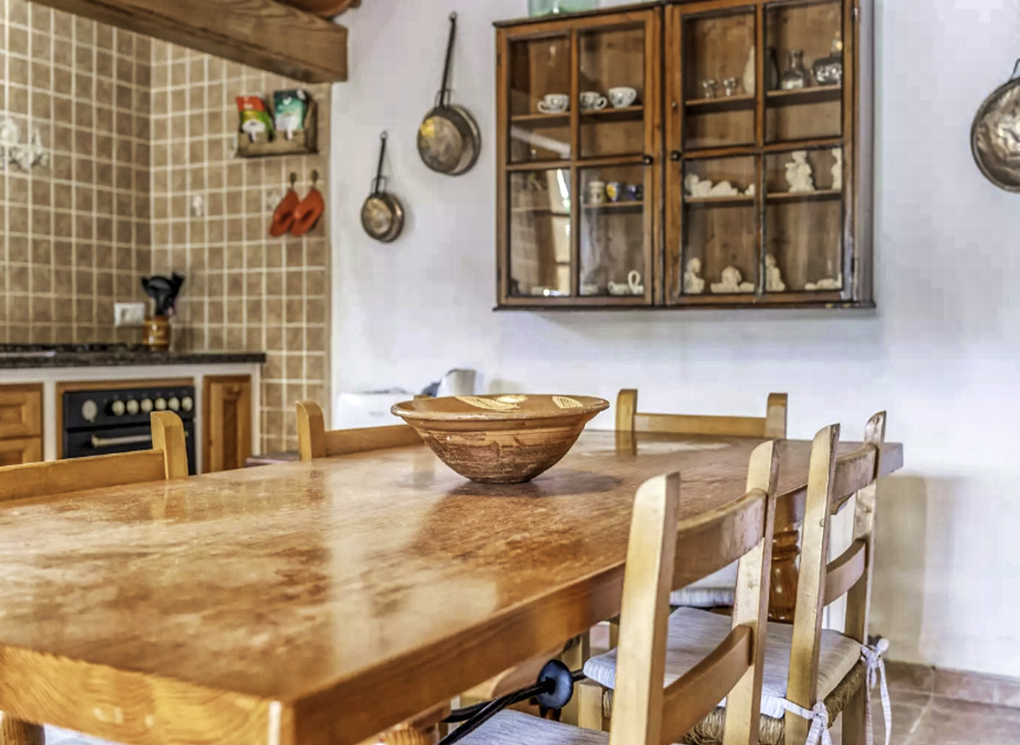 Zu verkaufen Finca mit zwei Villen, Ferienlizenz und Pools mit Jacuzzi in der Nähe von Puerto de Pollensa
