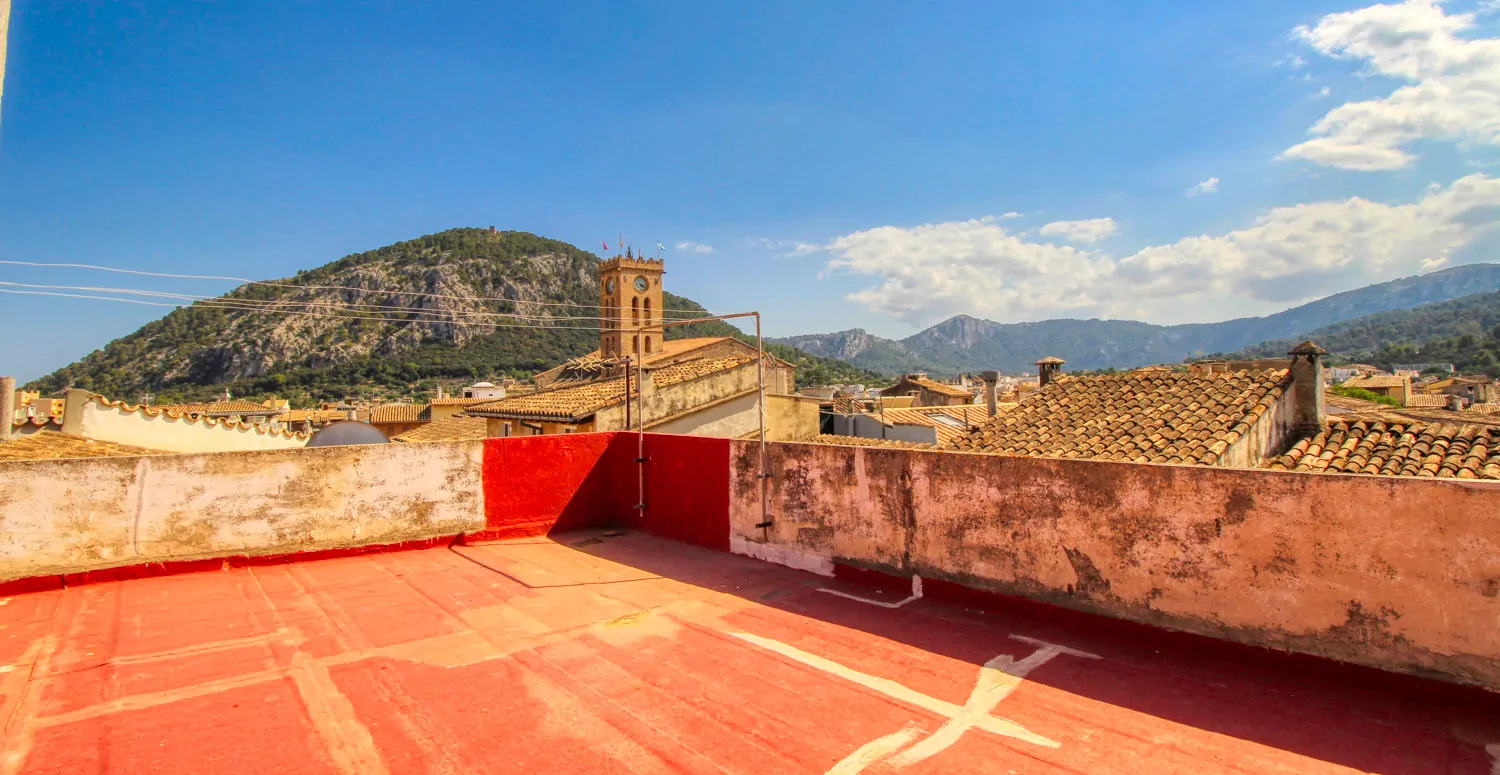 Haus-zu-Reform-im-Herzen-von-Pollensa