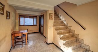 von_poll_real_estate_property_ES244932_image_2