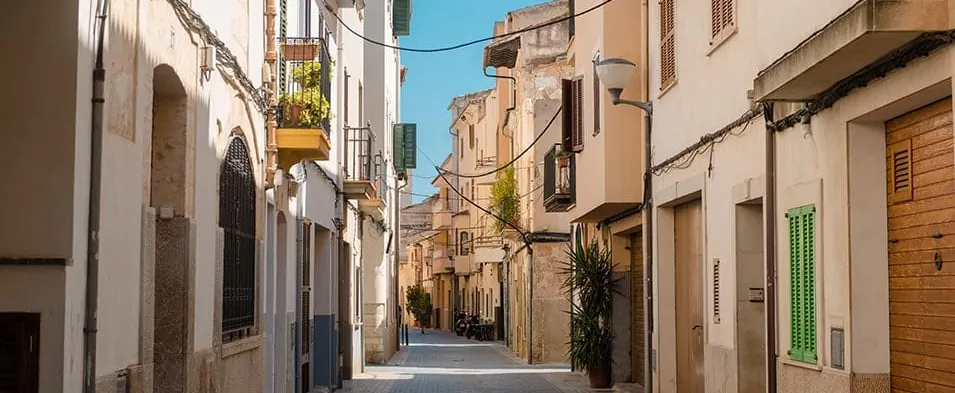 Historischer Stadtpalast im Herzen von Sa Pobla