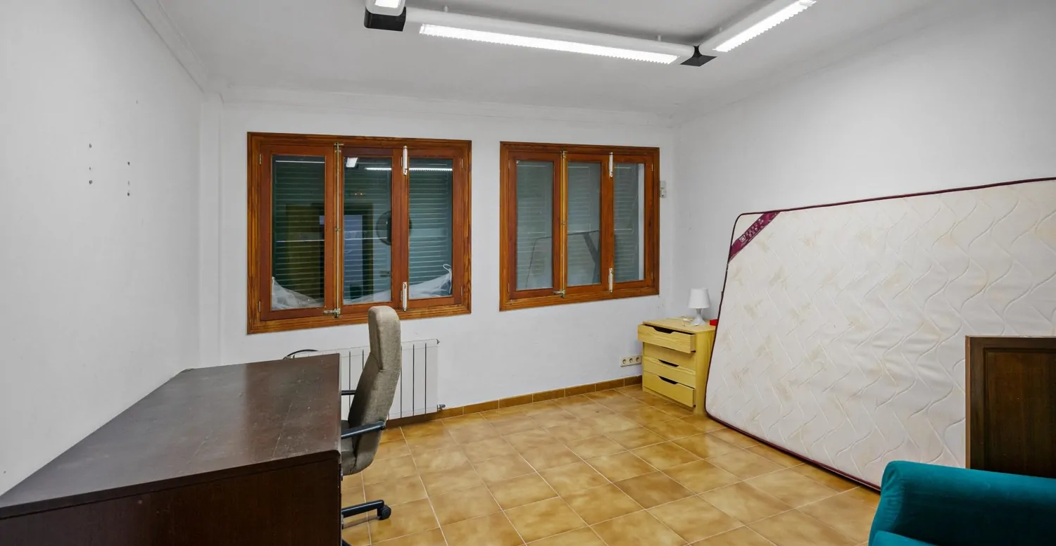 Restaurant-mit-Wohnung-in-Sa-Calobra