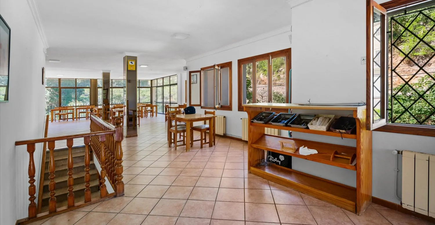 Restaurant-mit-Wohnung-in-Sa-Calobra