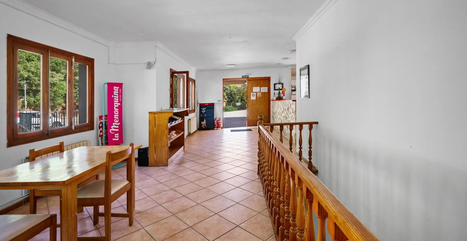 Restaurant-mit-Wohnung-in-Sa-Calobra