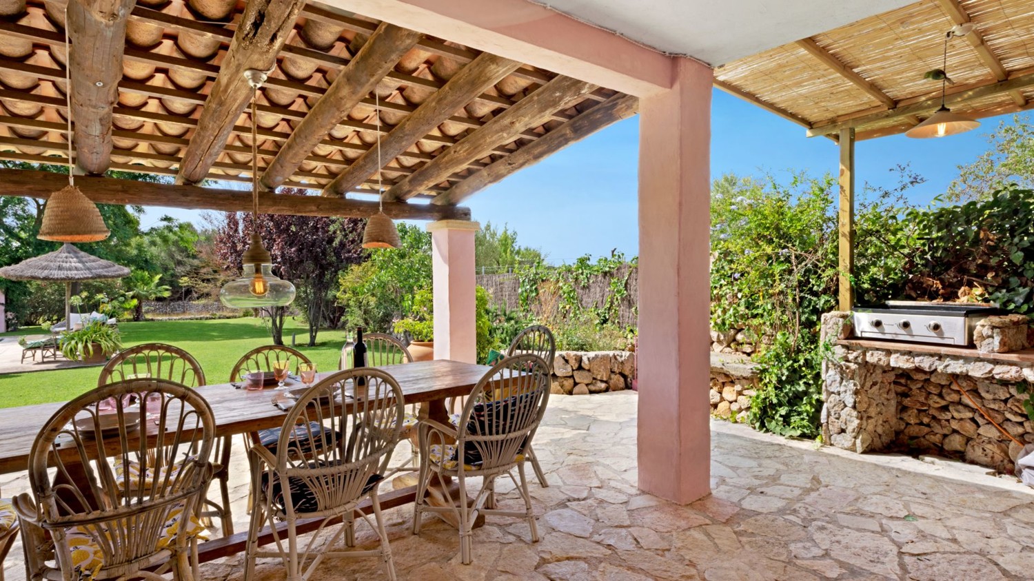 Finca-mit-Pool-in-Pollensa