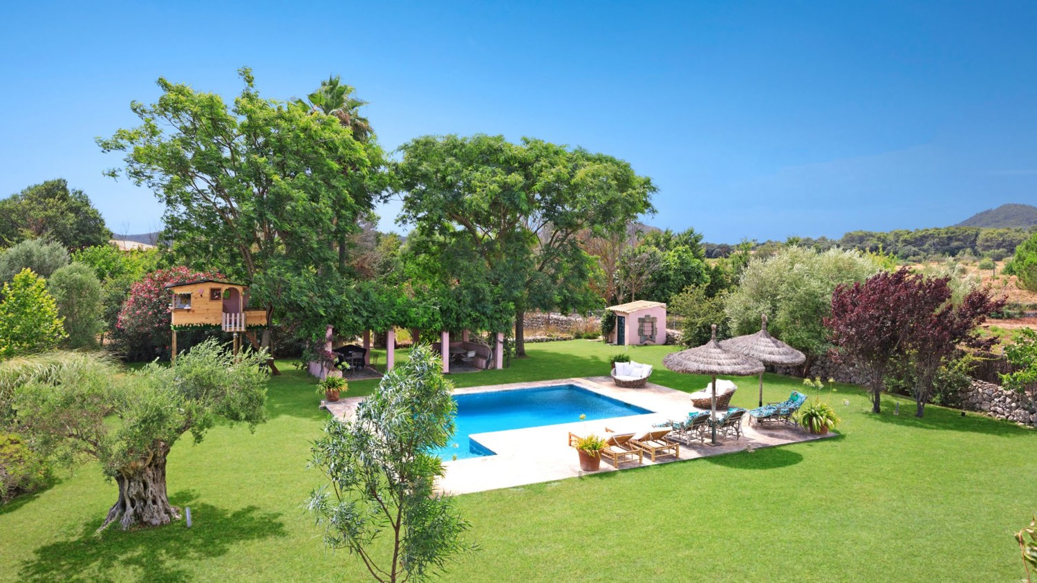 Finca-mit-Pool-in-Pollensa