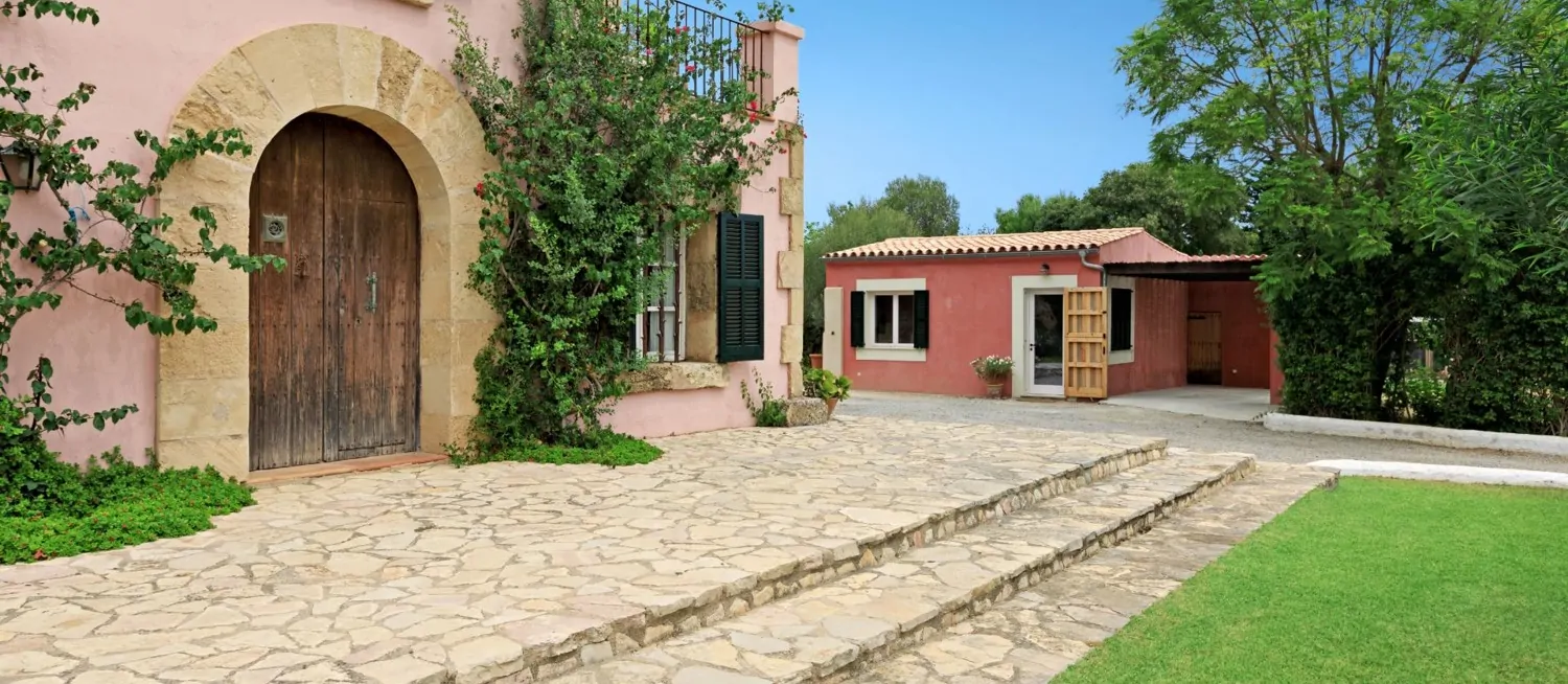 Finca-mit-Pool-in-Pollensa