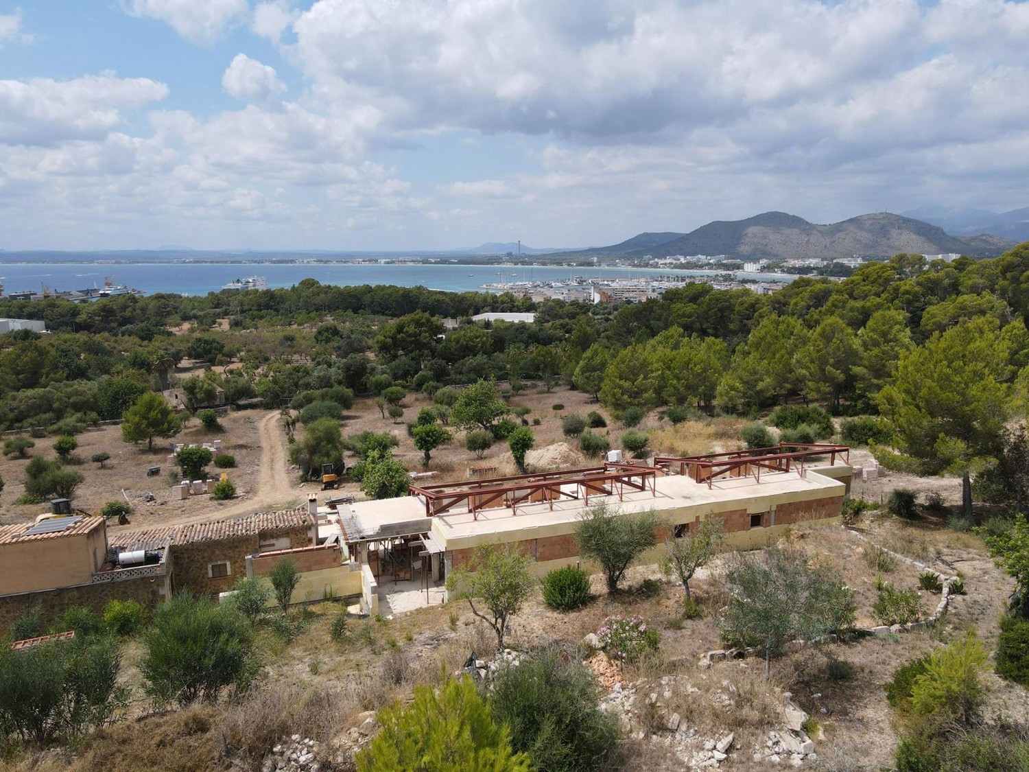 Moderne-Finca-mit-Meerblick-in-Puerto-de-Alcudia