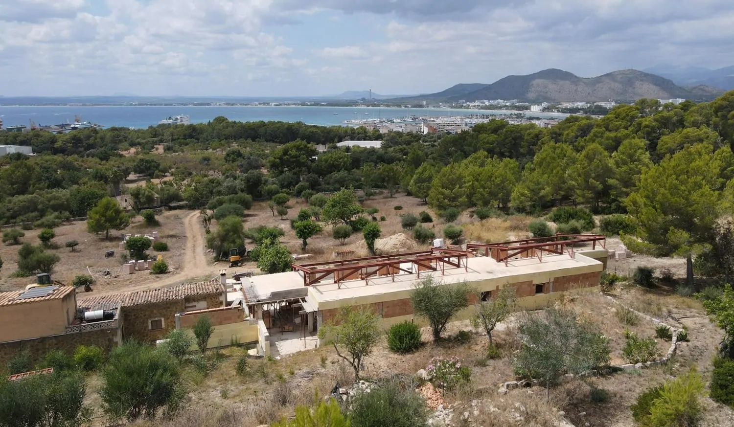 Moderne-Finca-mit-Meerblick-in-Puerto-de-Alcudia
