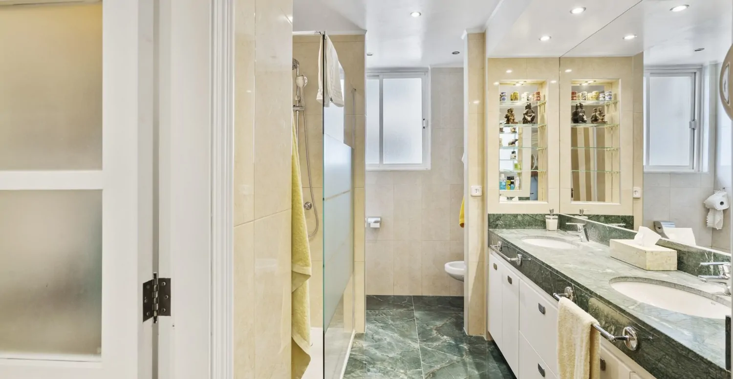 Piso-Paseo-Marítimo