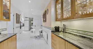 von_poll_real_estate_property_ES243745027_image_8