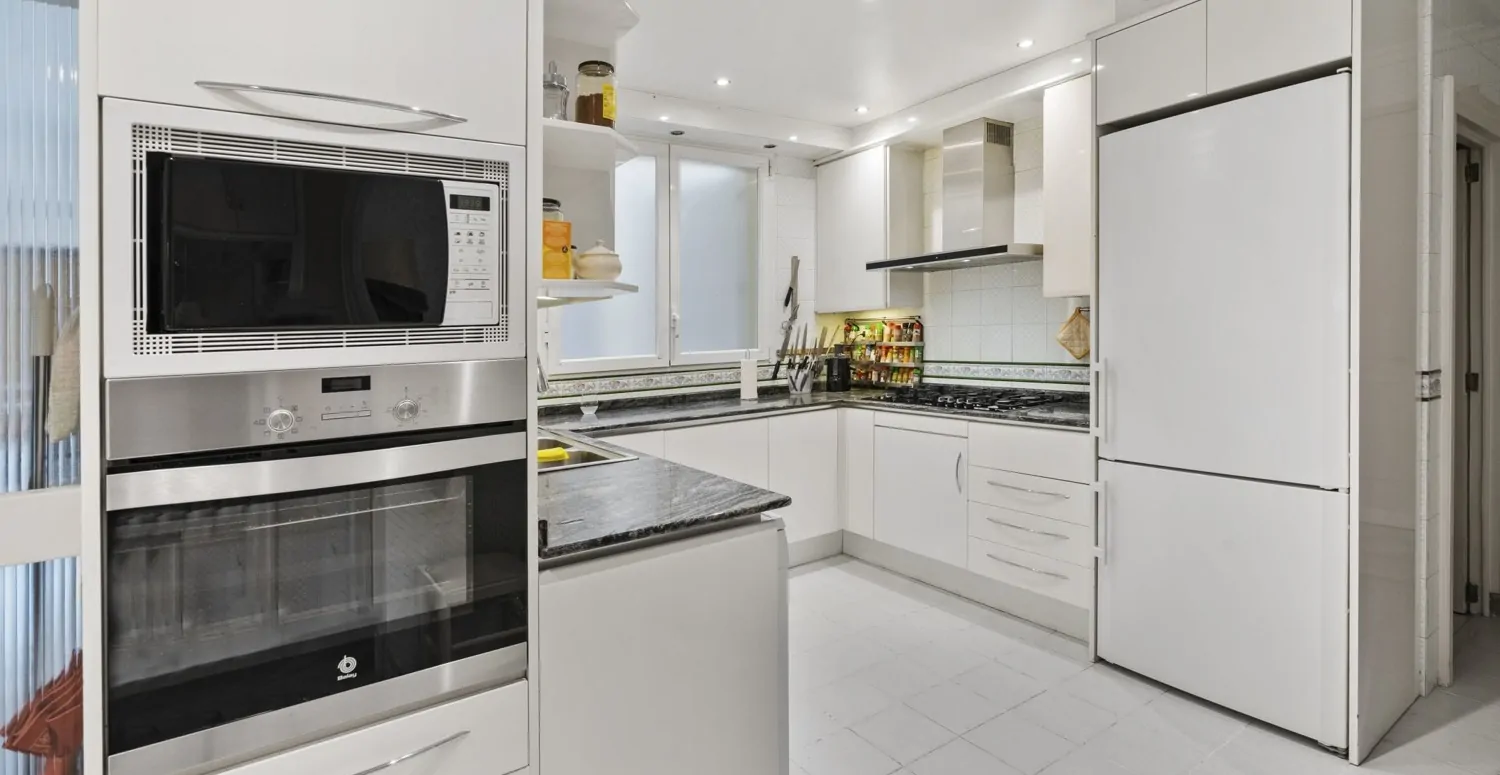 Piso-Paseo-Marítimo