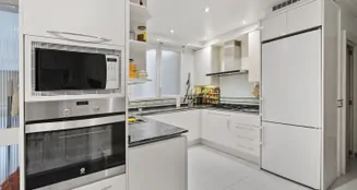 von_poll_real_estate_property_ES243745027_image_7