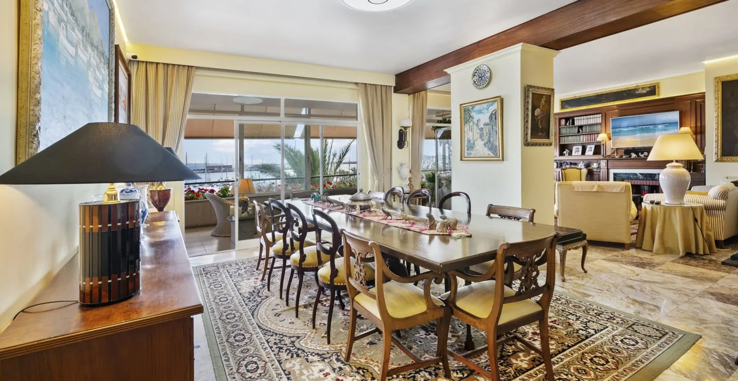 Piso-Paseo-Marítimo