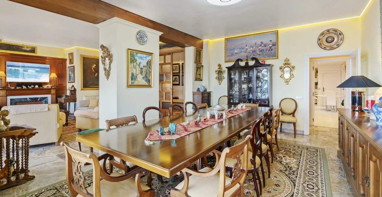 Piso-Paseo-Marítimo