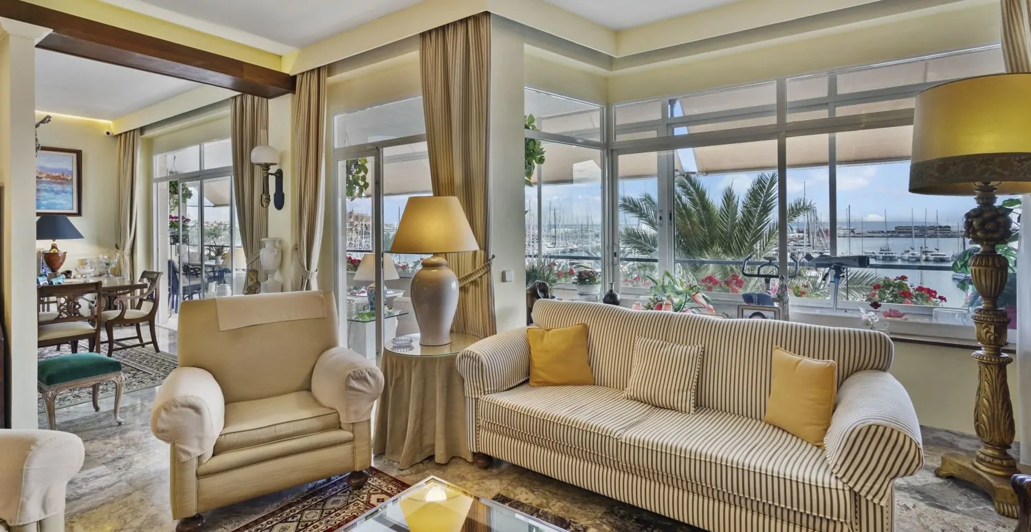 Piso-Paseo-Marítimo