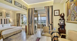 von_poll_real_estate_property_ES243745027_image_28