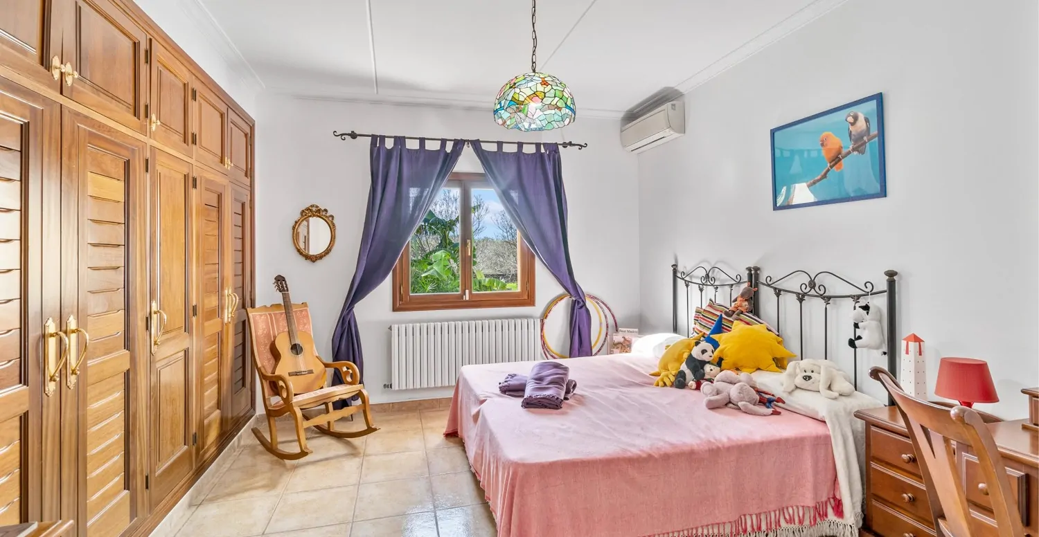 Finca-mit-Pool-bei-Santa-Margarita