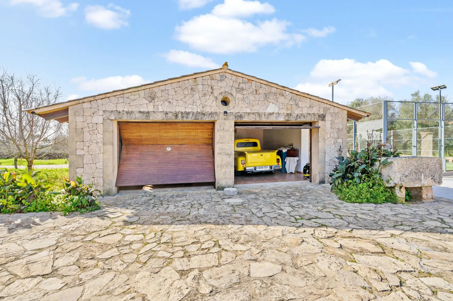 Finca-with-pool-close-to-Santa-Margarita