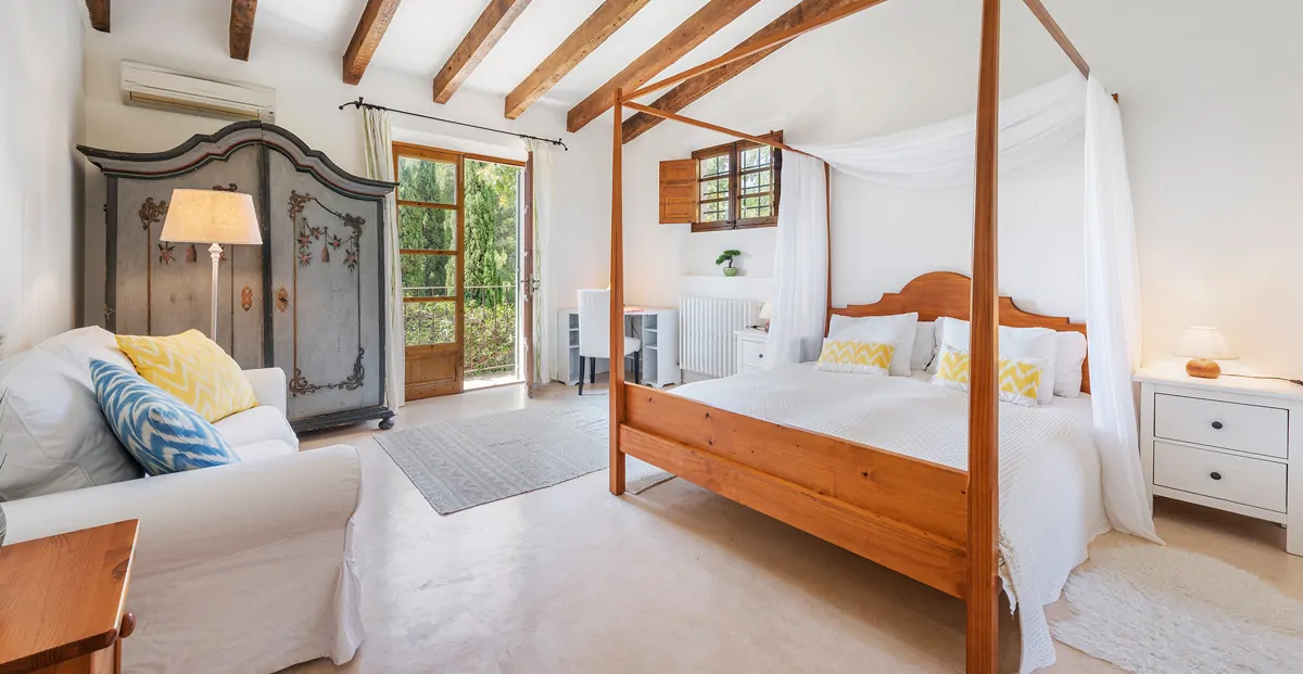 Spektakuläre-Finca-mit-unverbaubarem-Blick-in-Pollensa-Mallorca