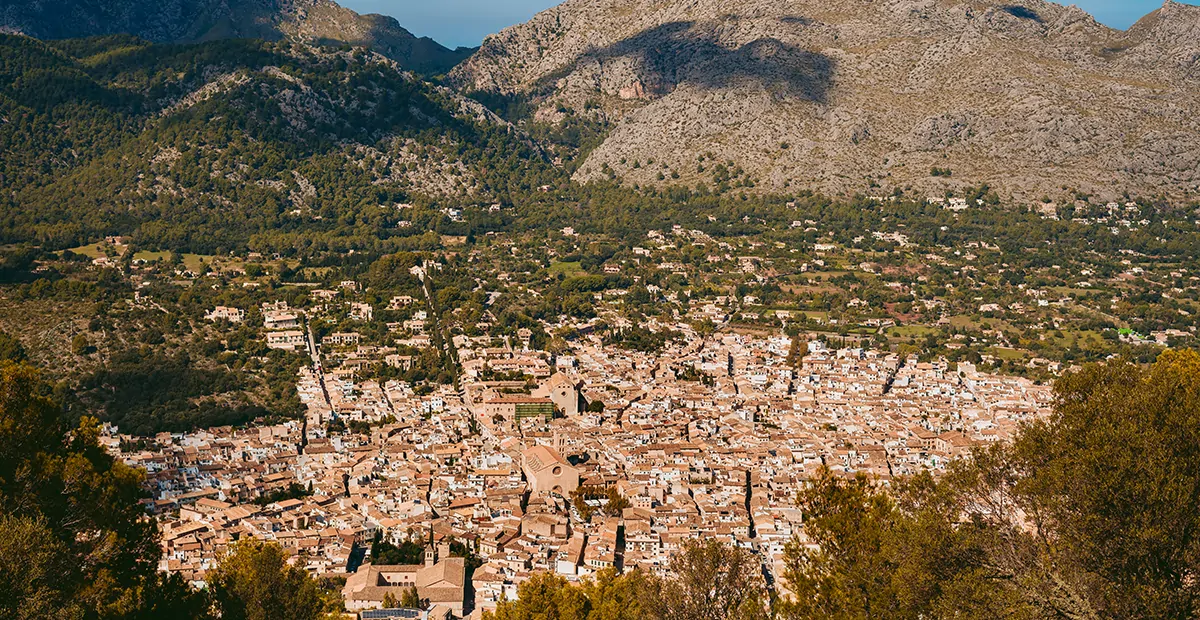 Haus-mit-Projekt-in-Pollensa