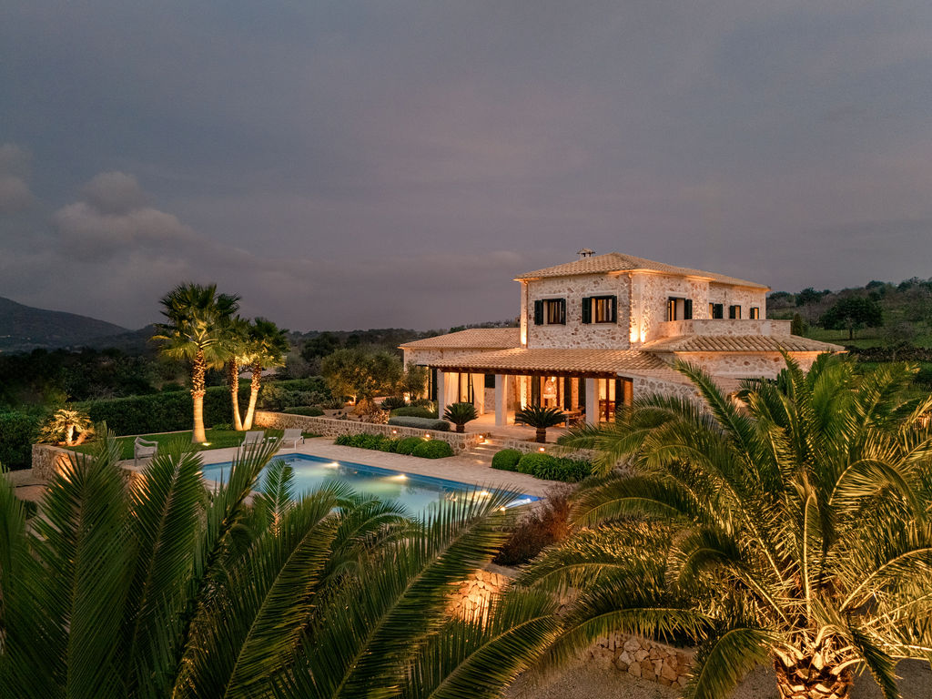 Luxus-Finca-mit-Meerblick