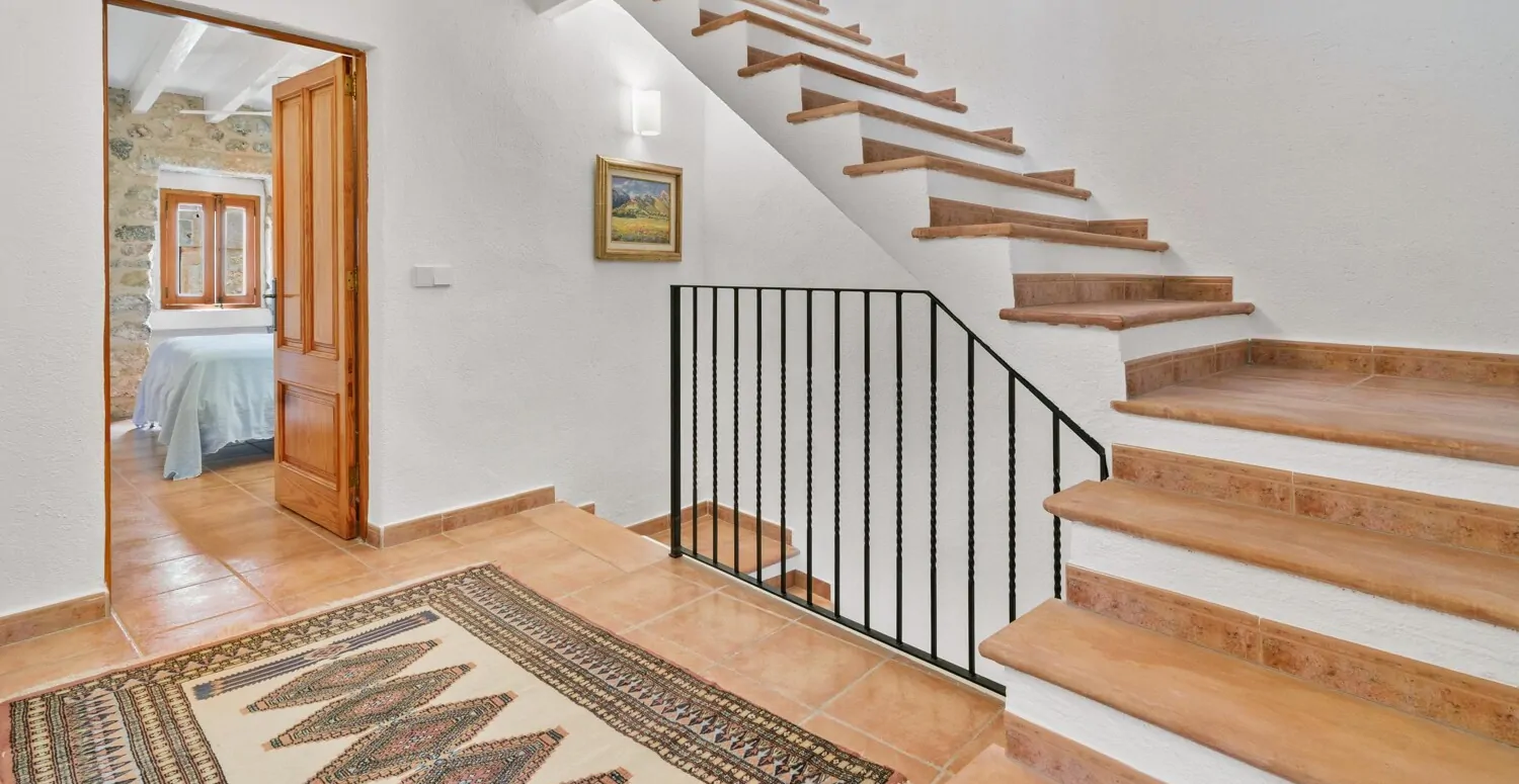 Renoviertes-Stadthaus-in-Pollensa