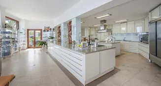 von_poll_real_estate_property_ES255085_image_3