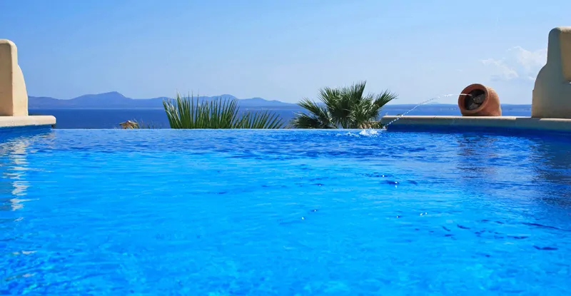 Villa-mit-exklusiven-Blick-in-Alcanada