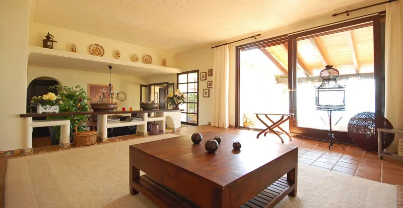 Villa-mit-exklusiven-Blick-in-Alcanada