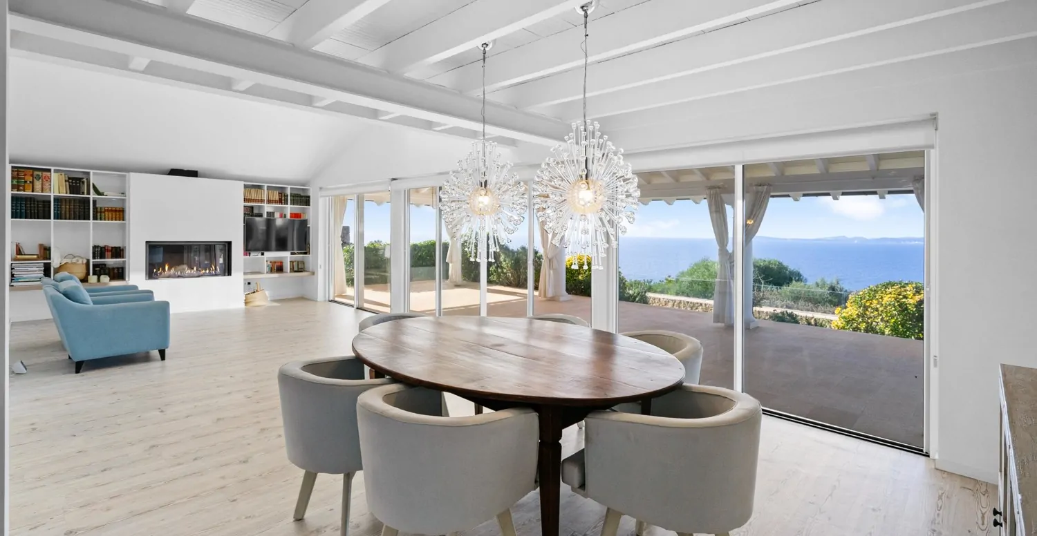 Villa-mit-Meerblick-Bahia-Azul-Llucmajor