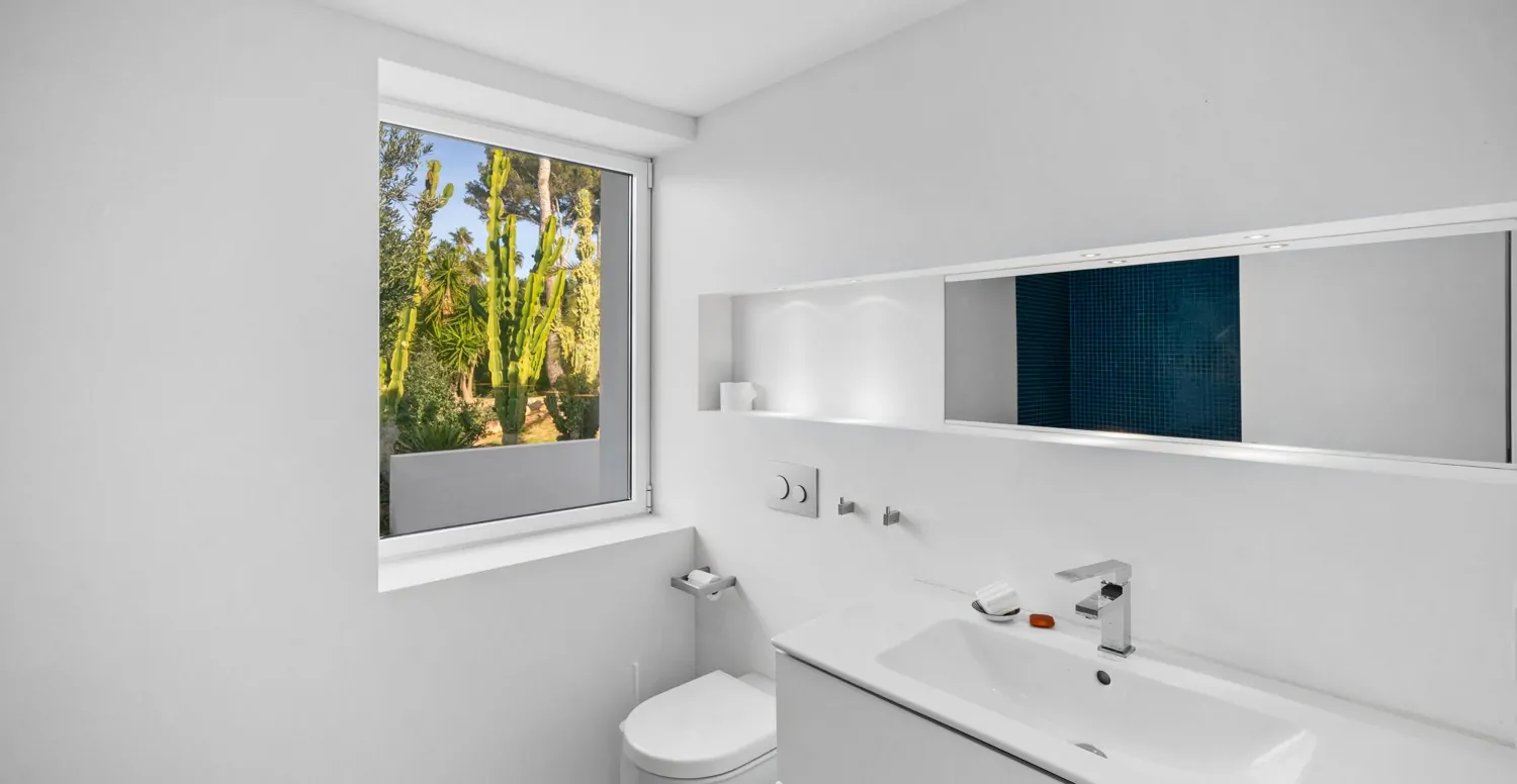 Villa-mit-Meerblick-Bahia-Azul-Llucmajor