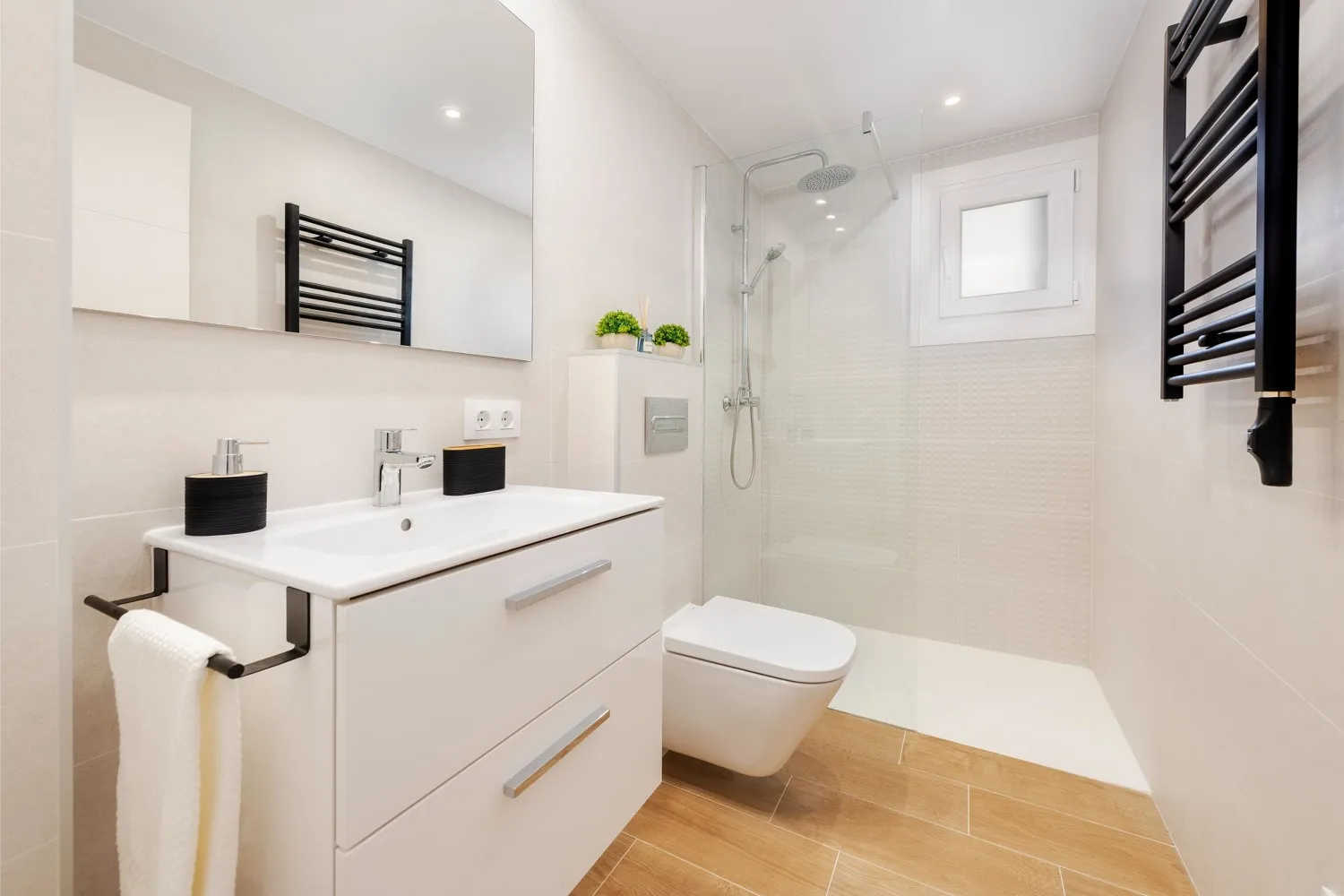 Modern-apartment-near-the-sea-in-Port-of-Alcudia