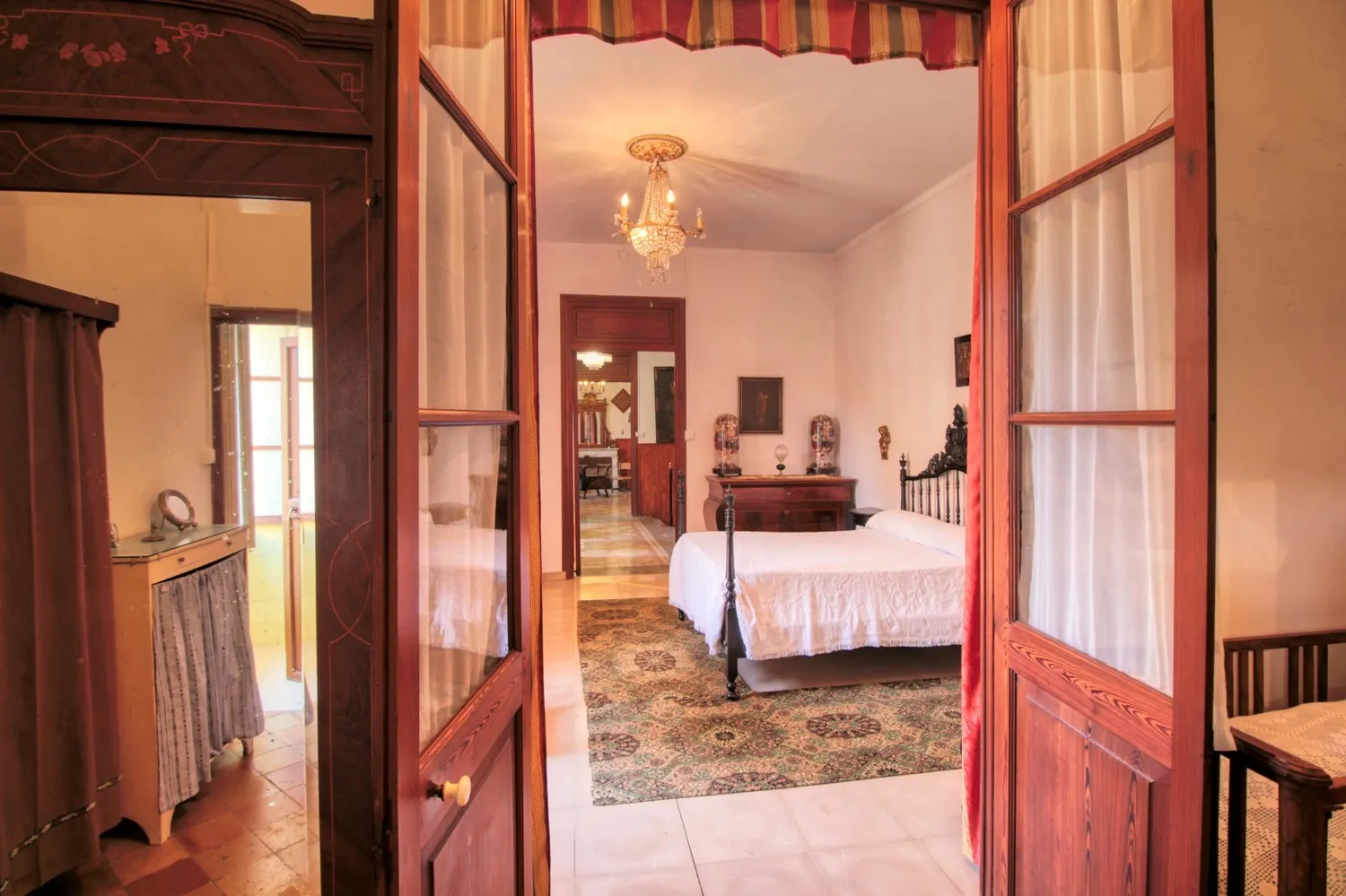 Town-House-in-Manacor