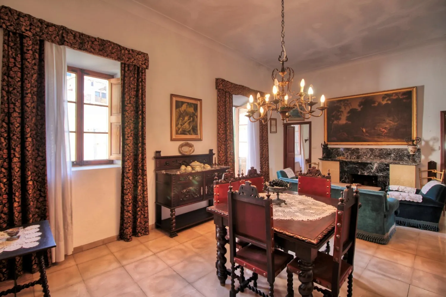 Town-House-in-Manacor