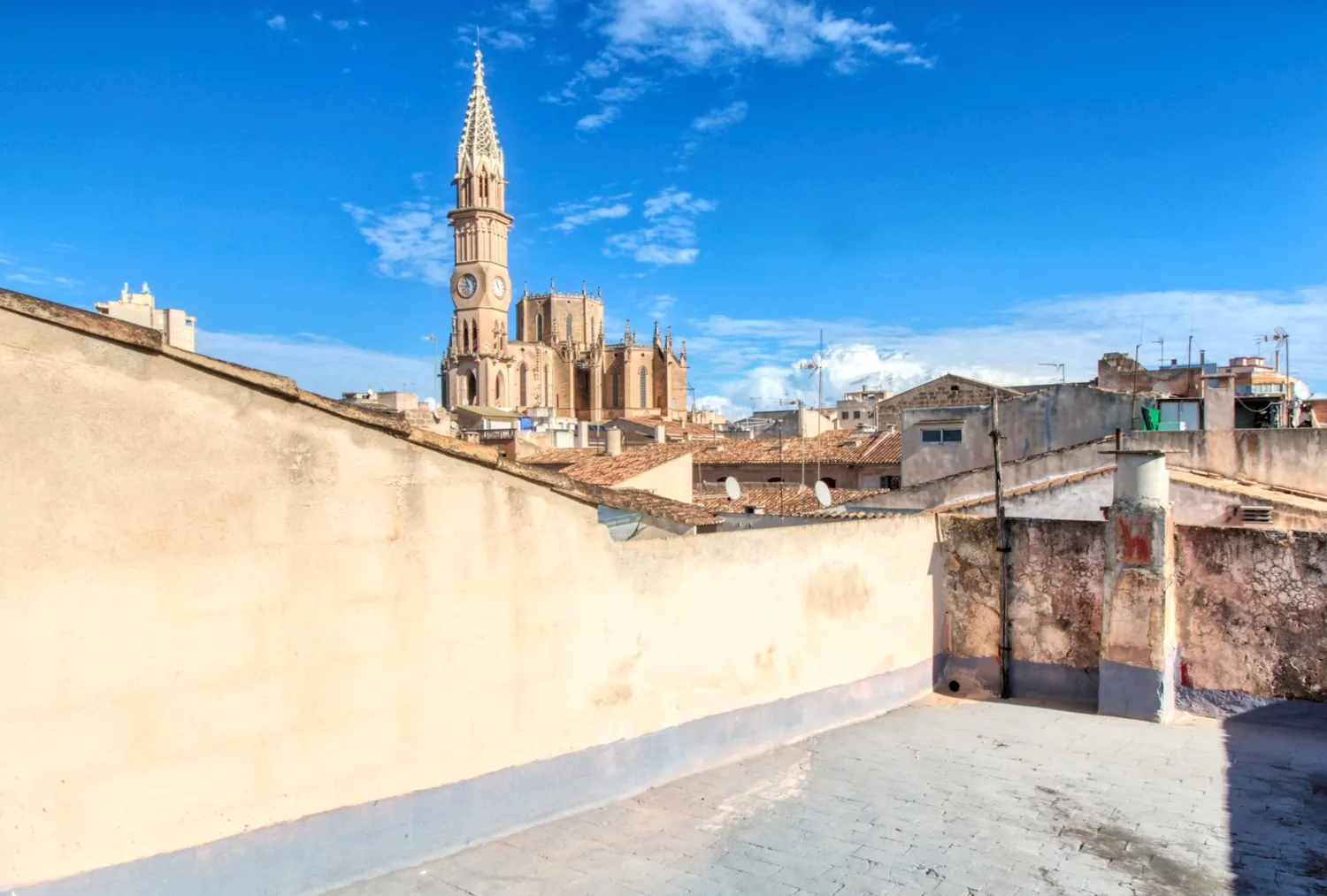 Town-House-in-Manacor