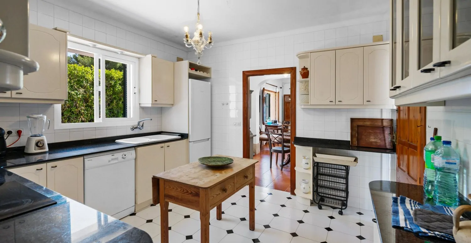 Villa-am-Meer-in-Alcanada-Alcudia