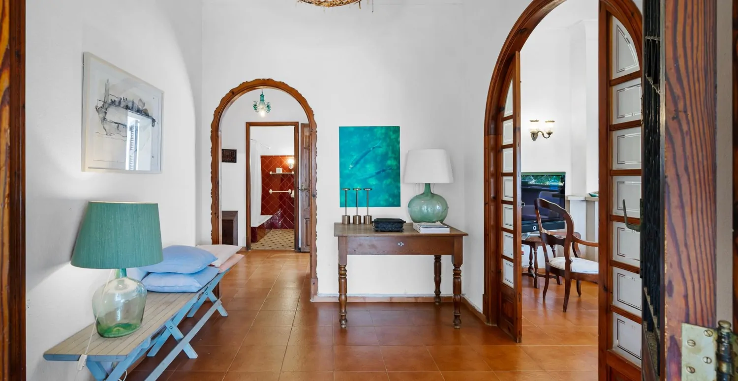 Villa-am-Meer-in-Alcanada-Alcudia