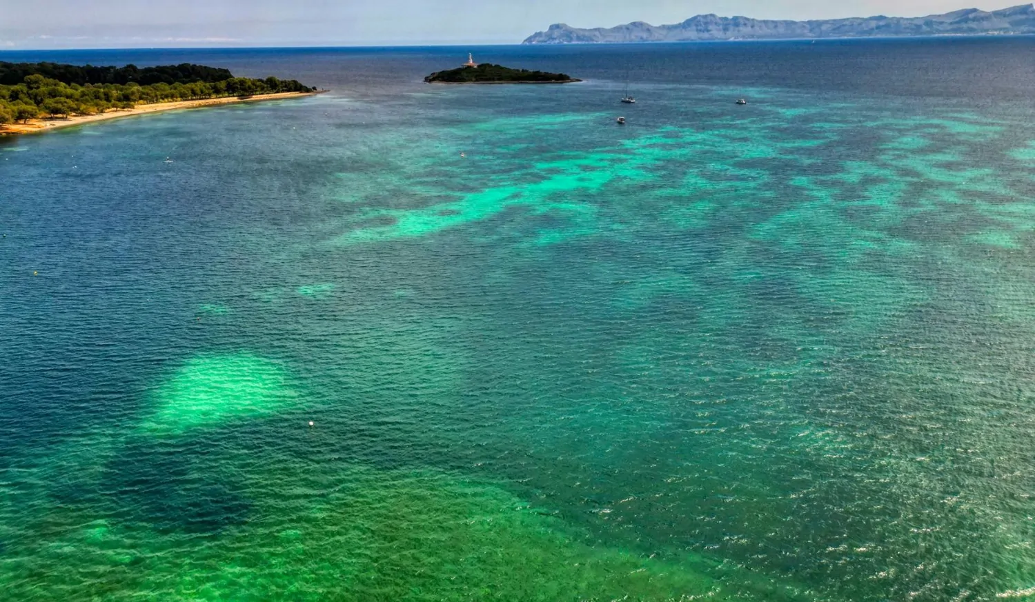 Villa-am-Meer-in-Alcanada-Alcudia