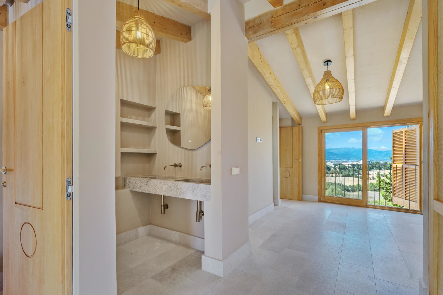 Haus-mit-Pool-und-Garten-in-Muro-Mallorca