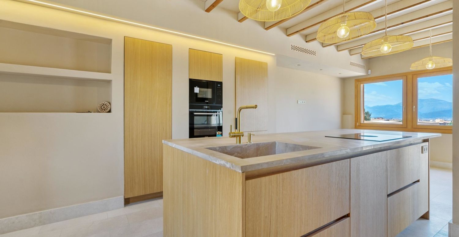 Haus-mit-Pool-und-Garten-in-Muro-Mallorca