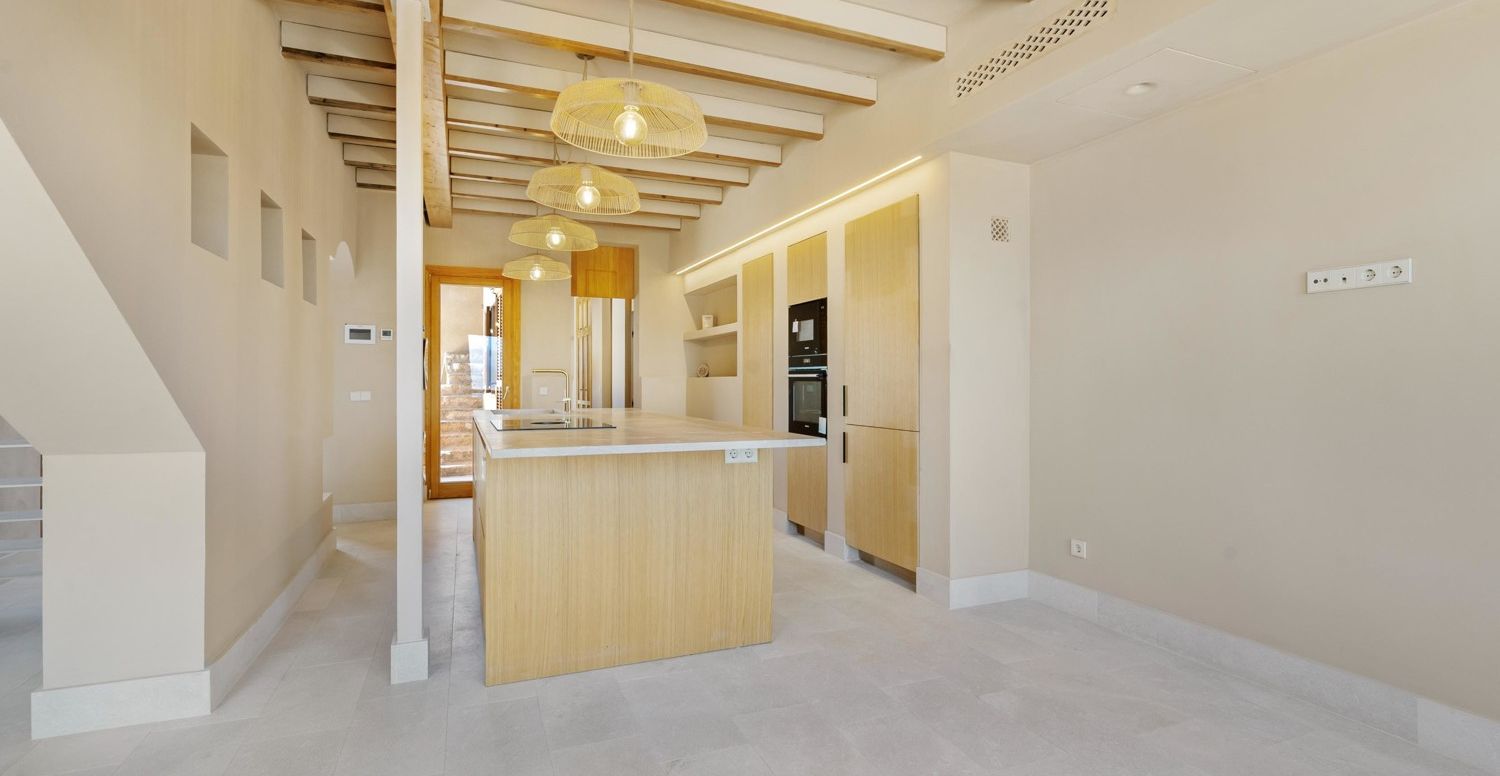 Haus-mit-Pool-und-Garten-in-Muro-Mallorca