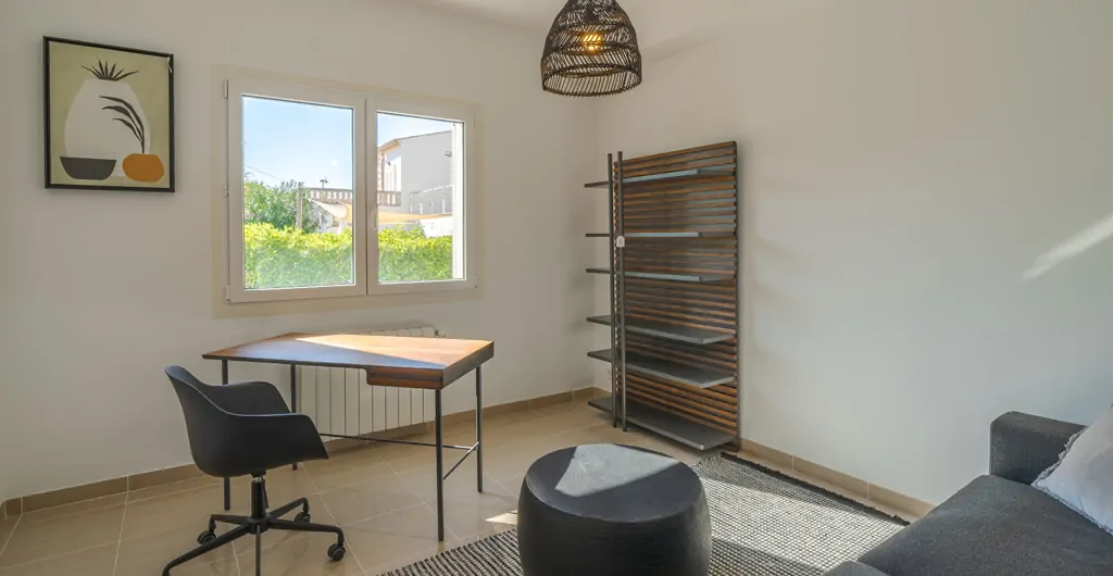 Moderne-villa-am-meer-in-Portocolom