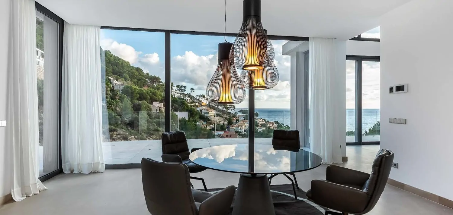 Moderne-Villa-in-Canyamel