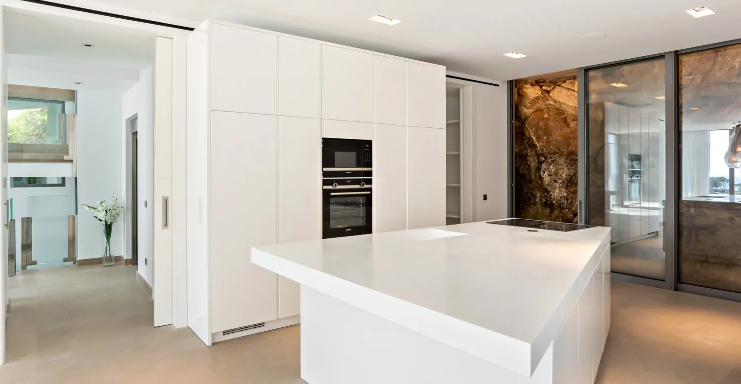 Moderne-Villa-in-Canyamel