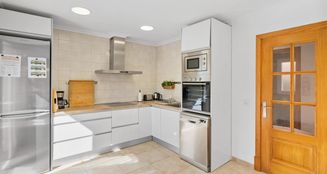 von_poll_real_estate_property_ES255251_image_3