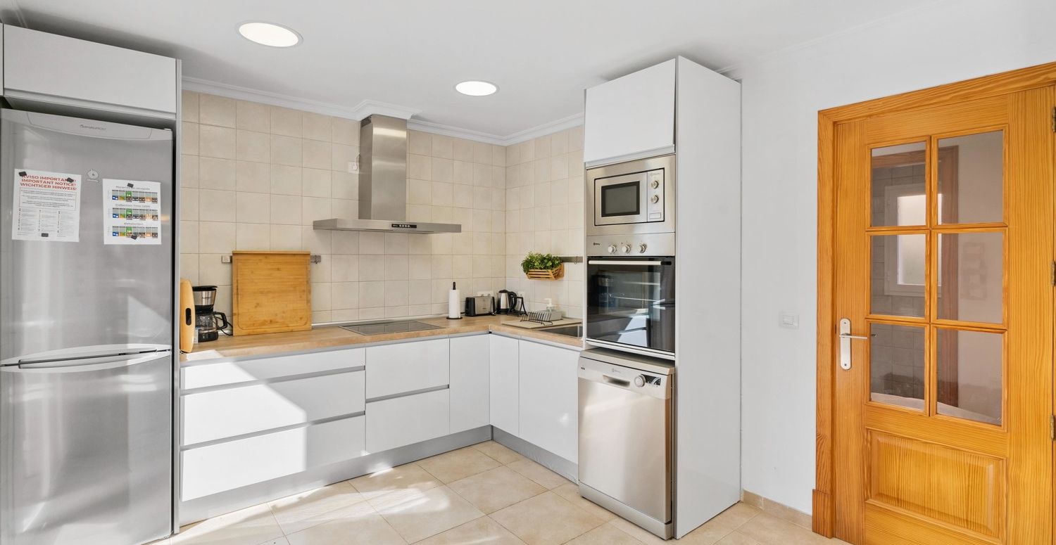 Villa-mit-Urlaubs-Lizenz-am-Meer-in-Colonia-Sant-Pere